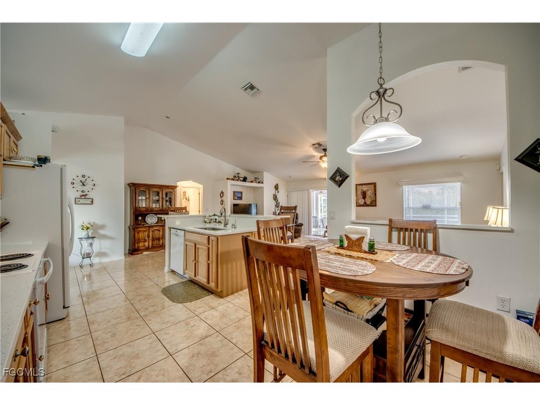 2508 74th Street W Lehigh Acres FL 33971 2025012035 image19