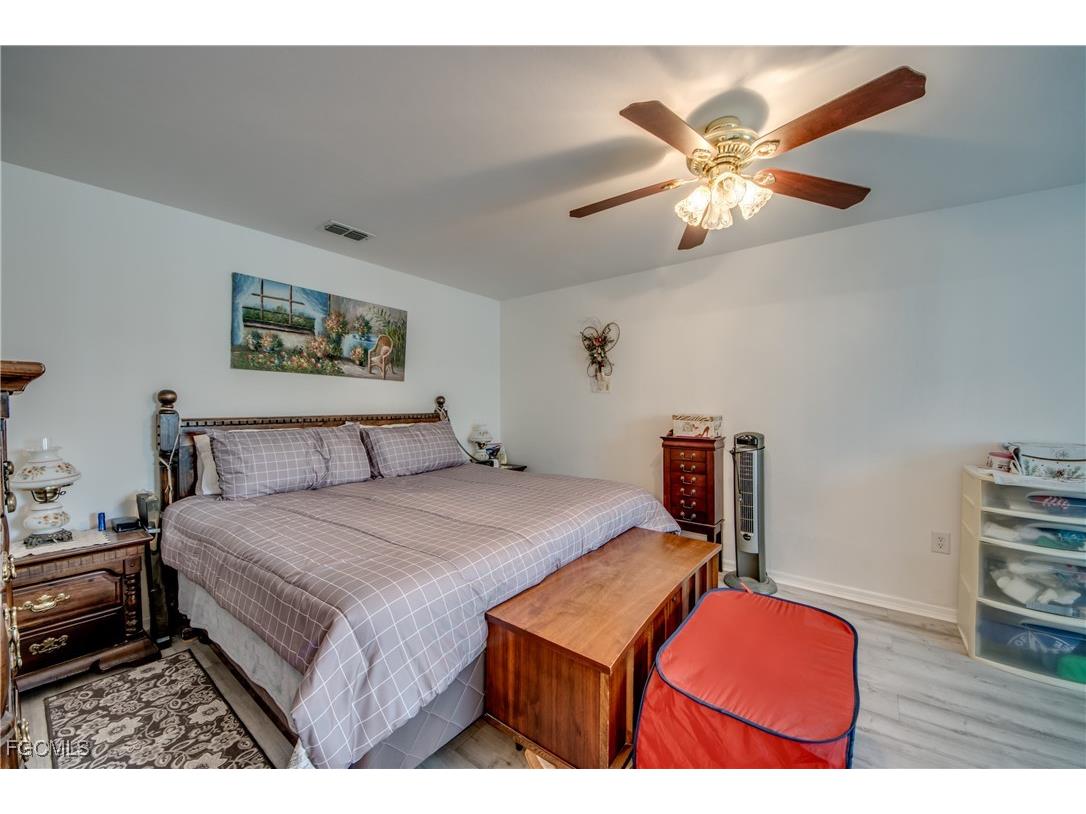 2508 74th Street W Lehigh Acres FL 33971 2025012035 image25