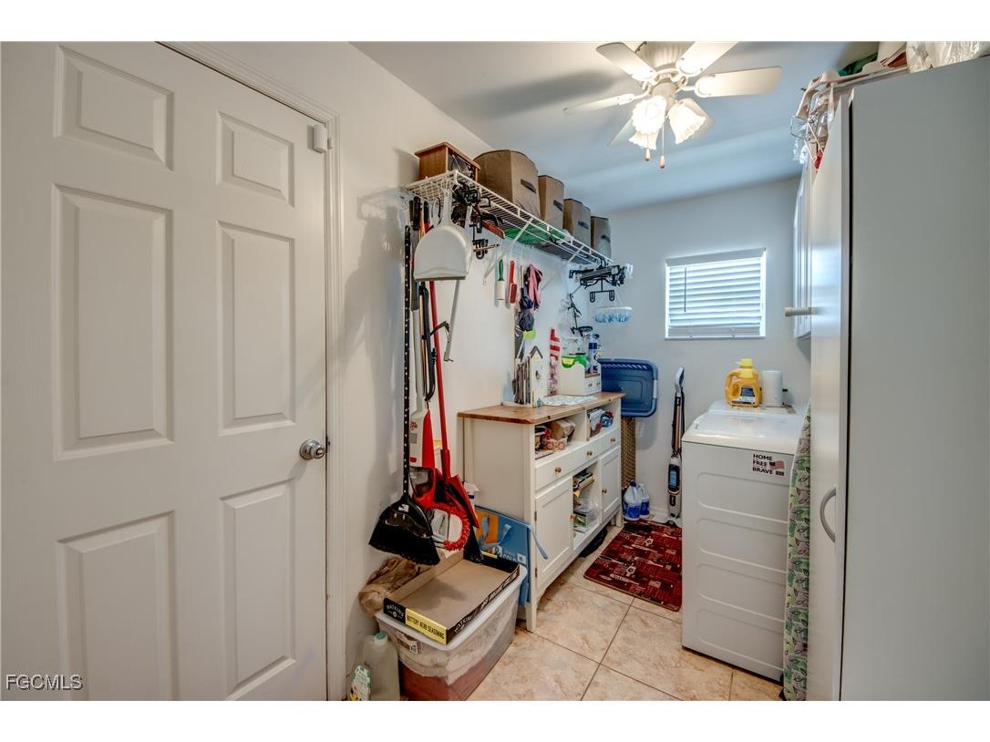 2508 74th Street W Lehigh Acres FL 33971 2025012035 image33