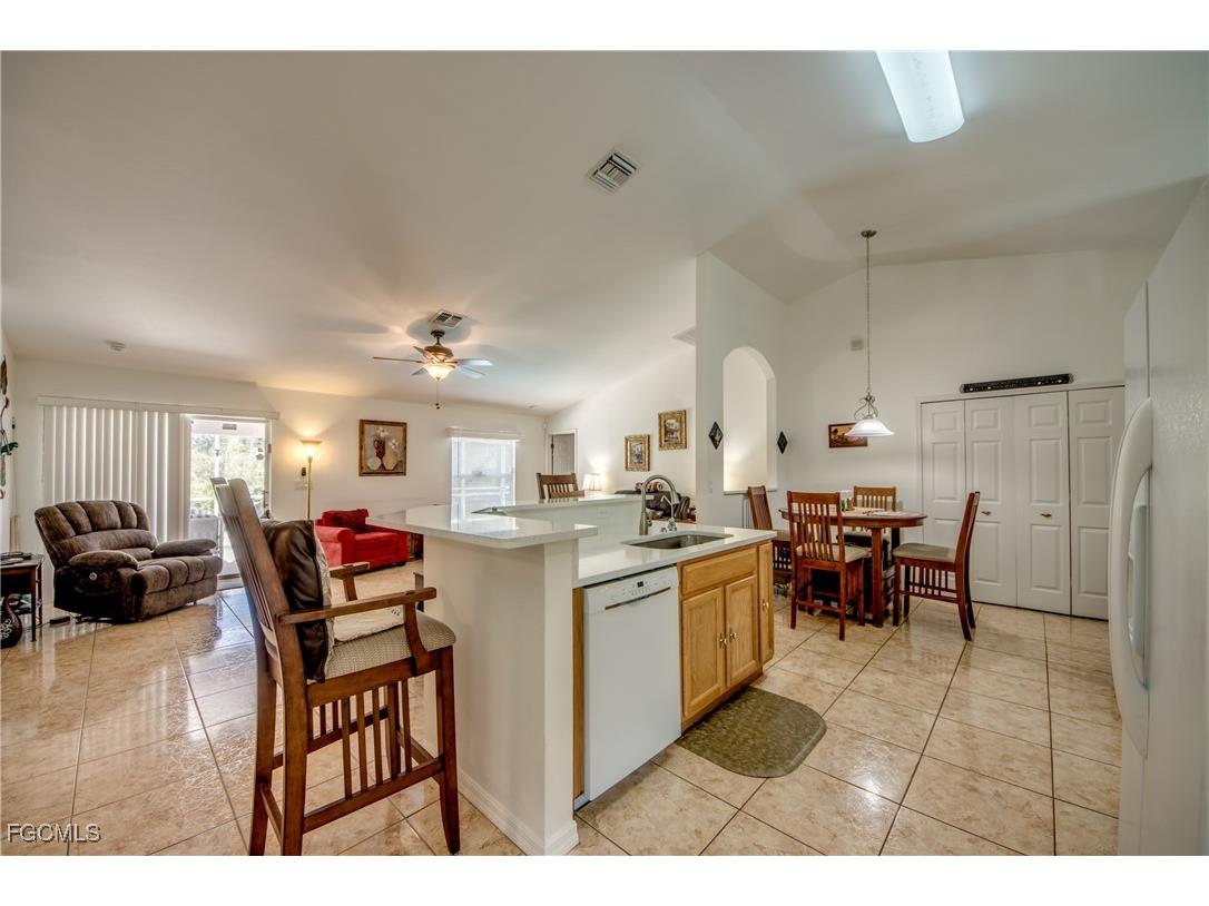 2508 74th Street W Lehigh Acres FL 33971 2025012035 image8