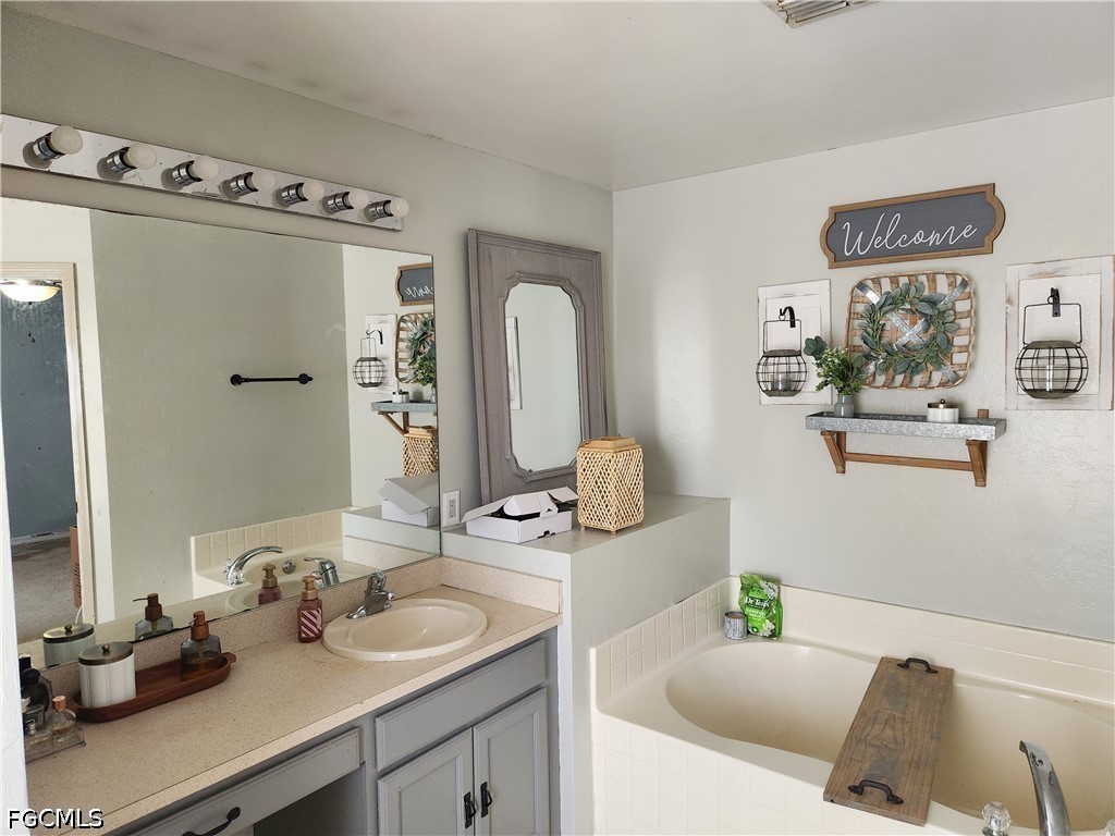 2508 NW 12th Street Cape Coral FL 33993 2026019183 image11