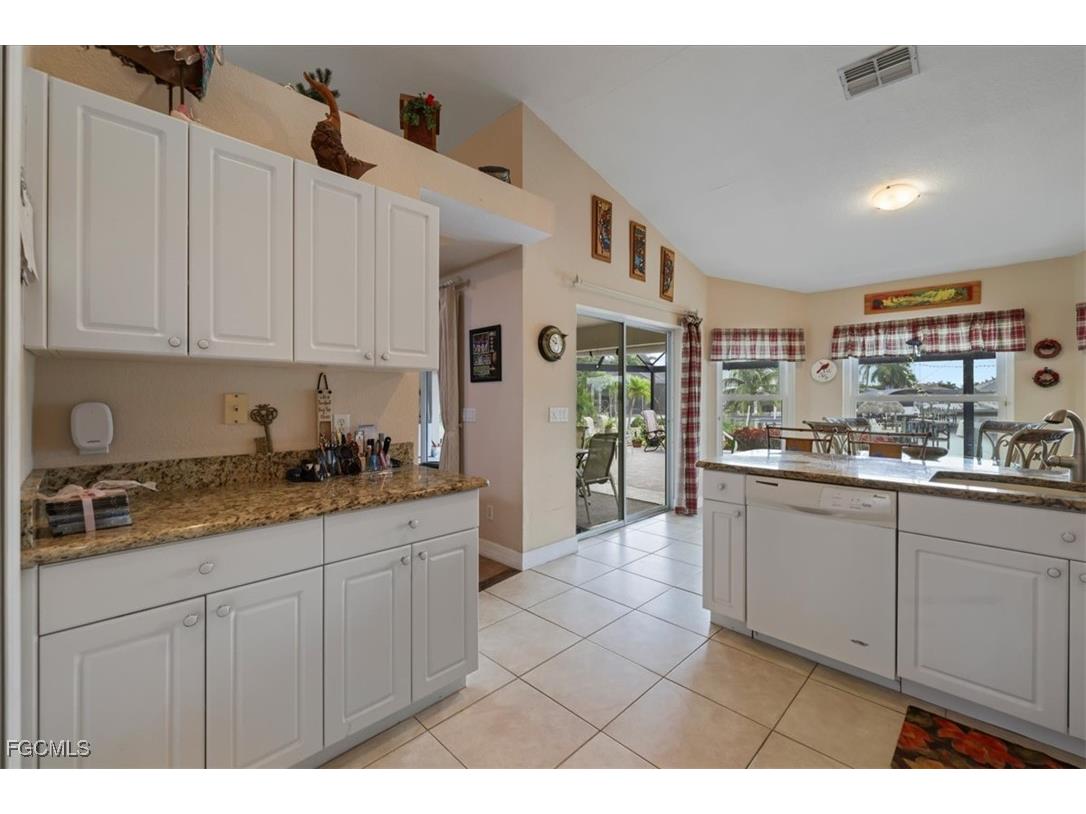 2508 SW 25th Street Cape Coral FL 33904 2026002588 image13