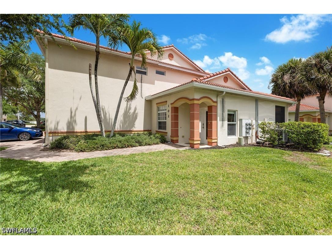 25080 Peacock Lane #102 Naples FL 34114 226017709 image20