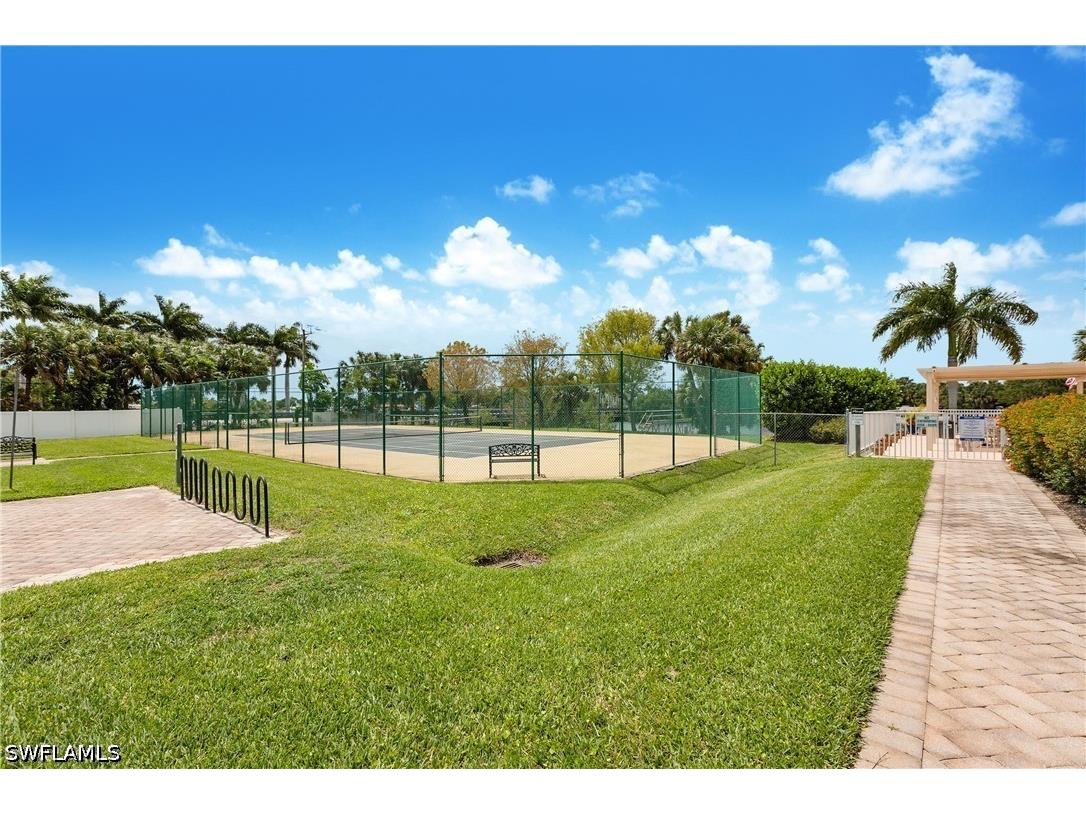 25080 Peacock Lane #102 Naples FL 34114 226017709 image24