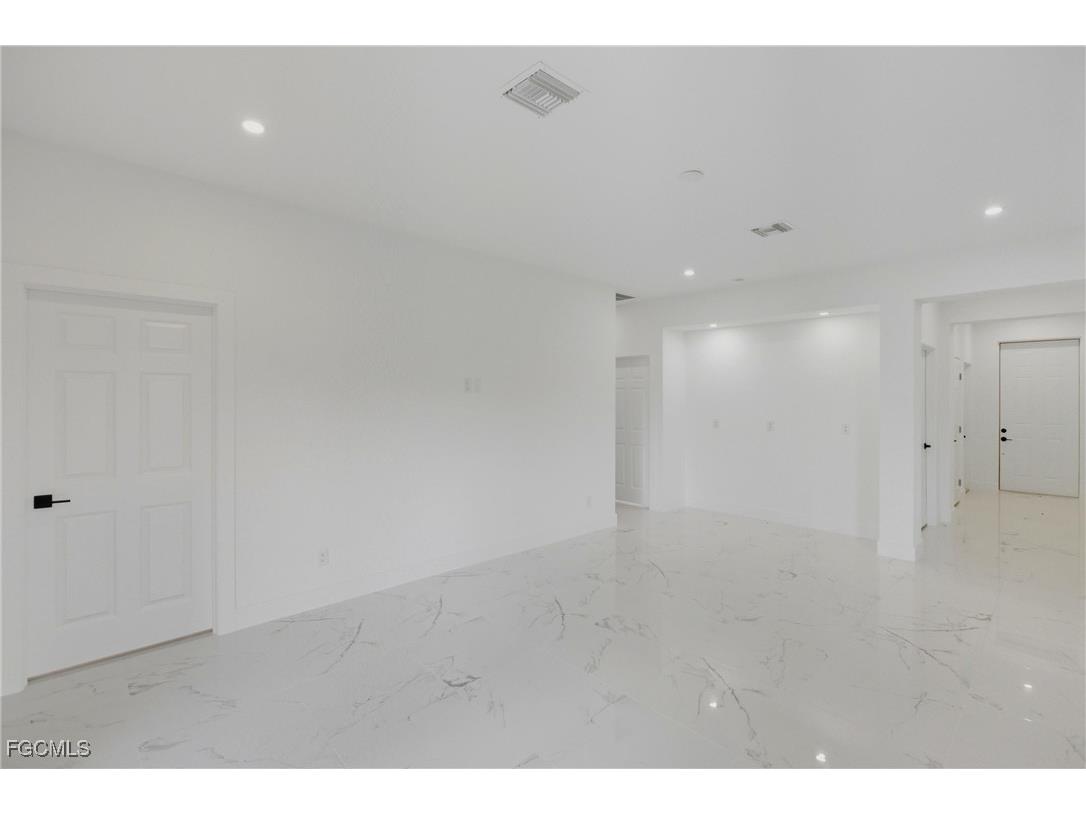 2509 52nd Street W Lehigh Acres FL 33971 2025015294 image12