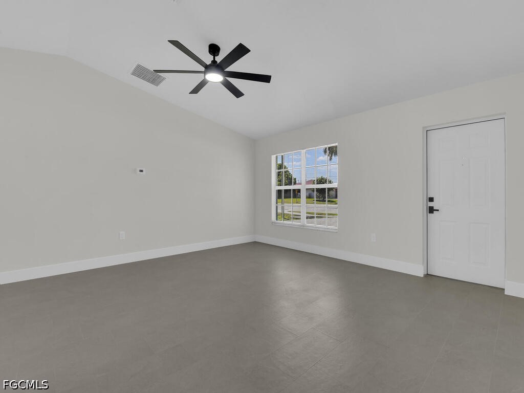 2509 Academy Boulevard Cape Coral FL 33904 2026017366 image3