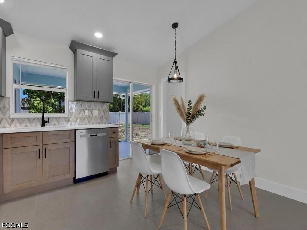 2509 Academy Boulevard Cape Coral FL 33904 2026017366 image5