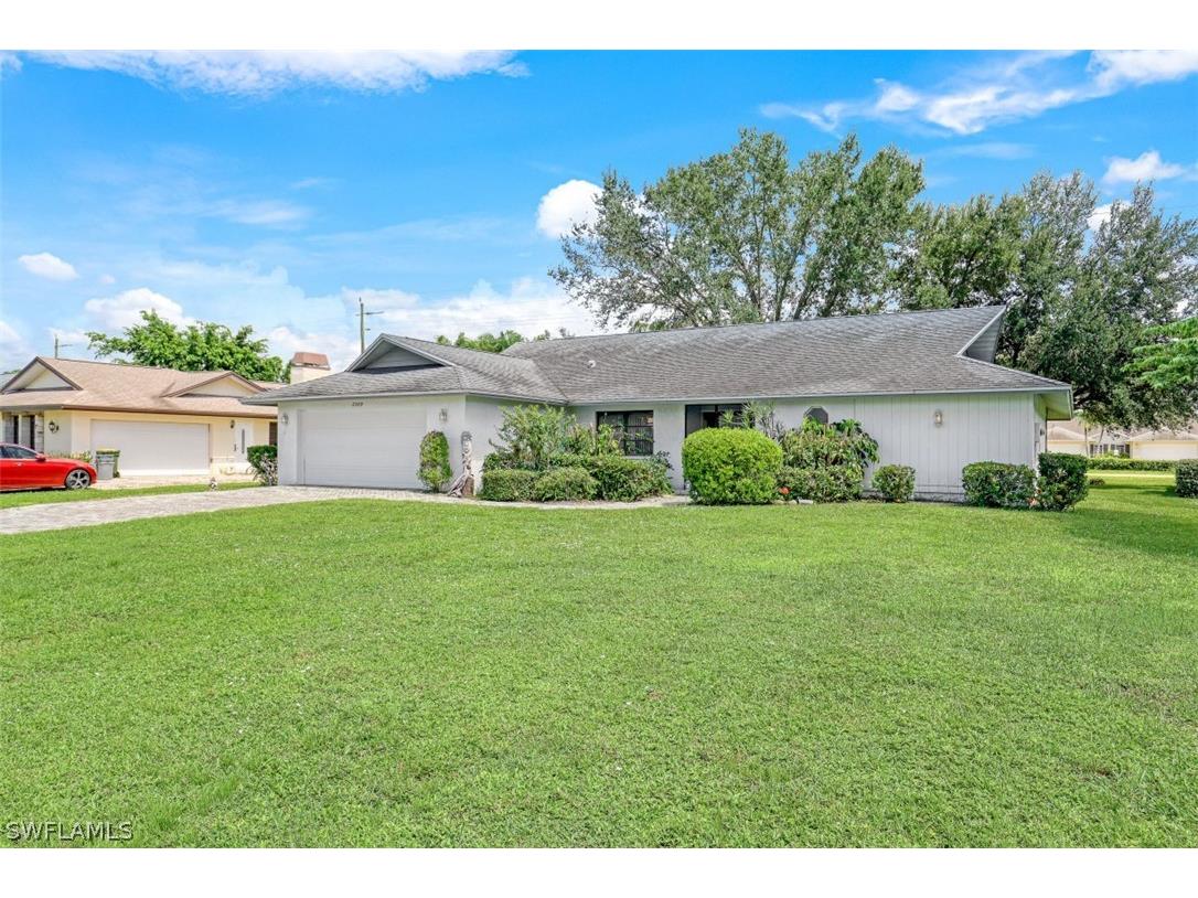 2509 Kings Lake Boulevard Naples FL 34112 222080545 image1