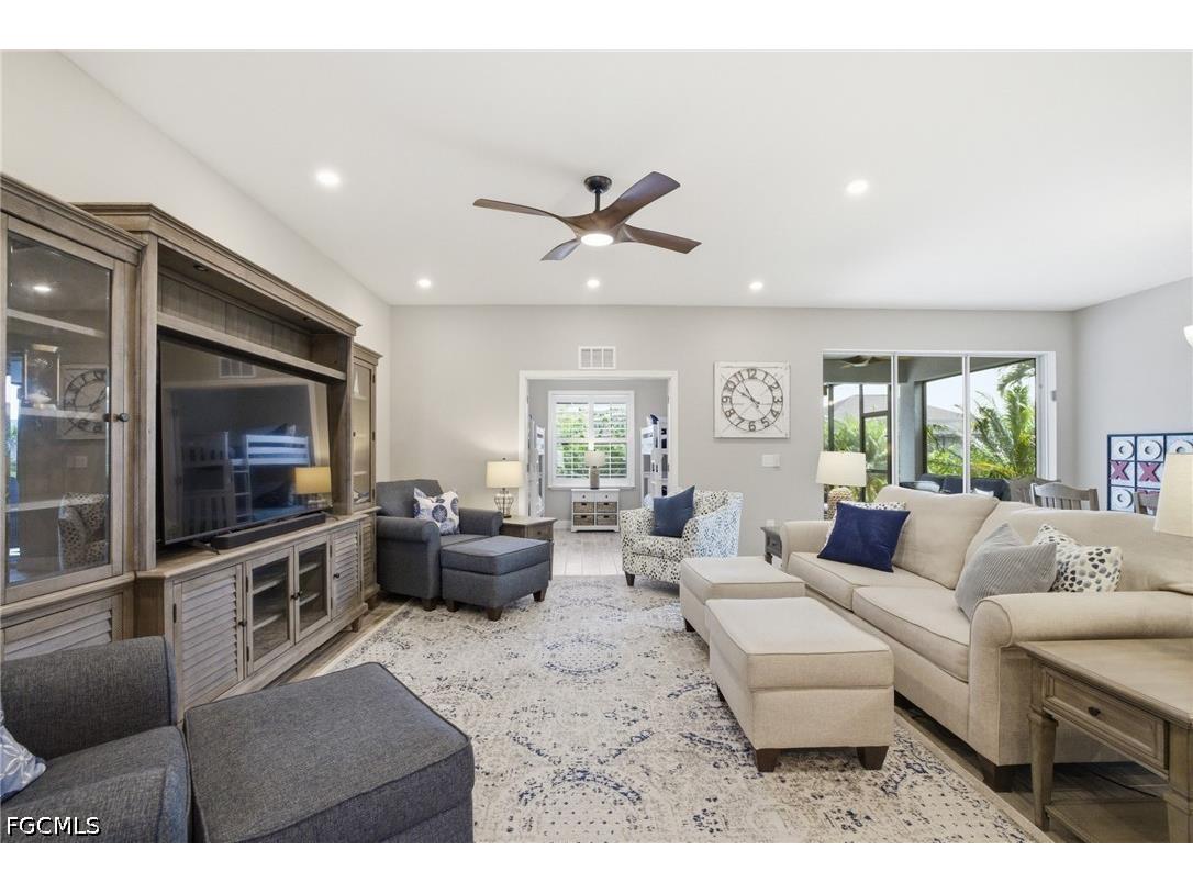 2509 SW 32nd Street Cape Coral FL 33914 2026018965 image3