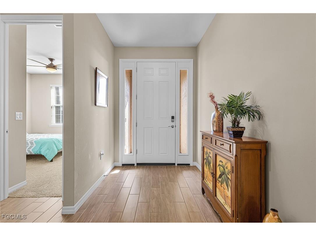 2509 SW 52nd Lane Cape Coral FL 33914 2025022147 image8