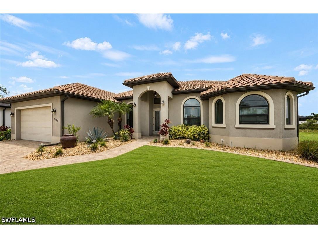 2509 Surfside Boulevard Cape Coral FL 33914 226021891 image1