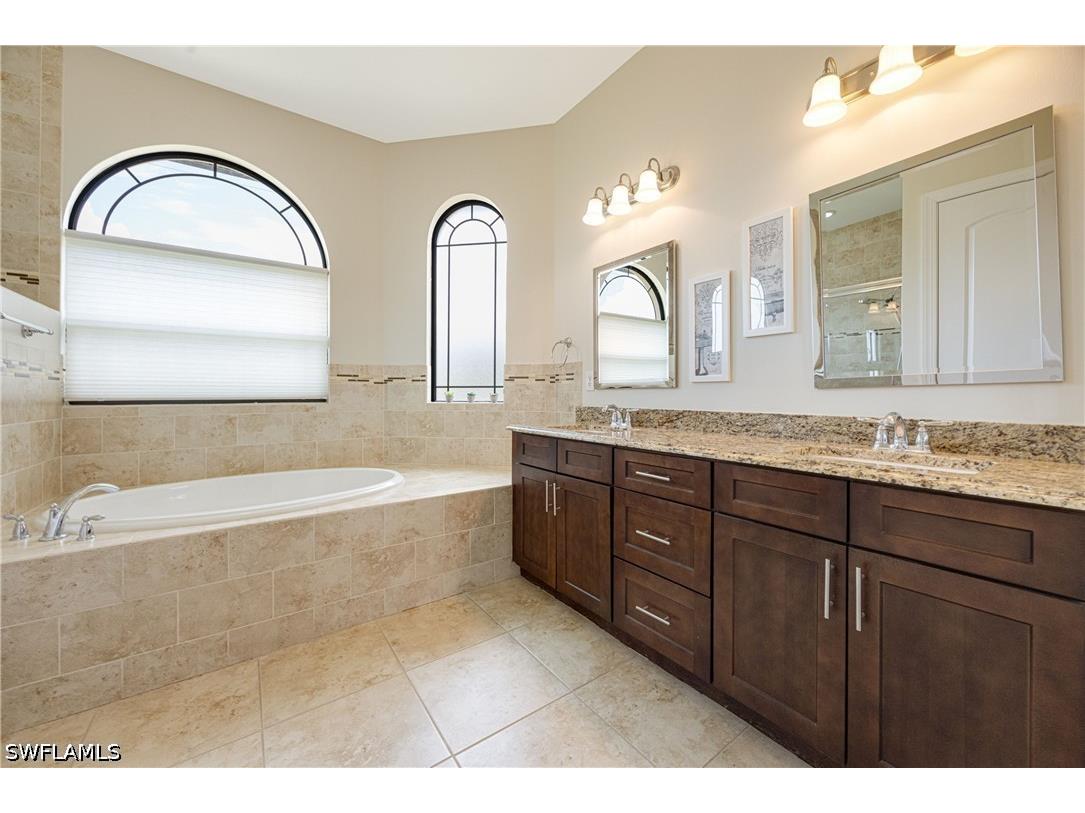 2509 Surfside Boulevard Cape Coral FL 33914 226021891 image17
