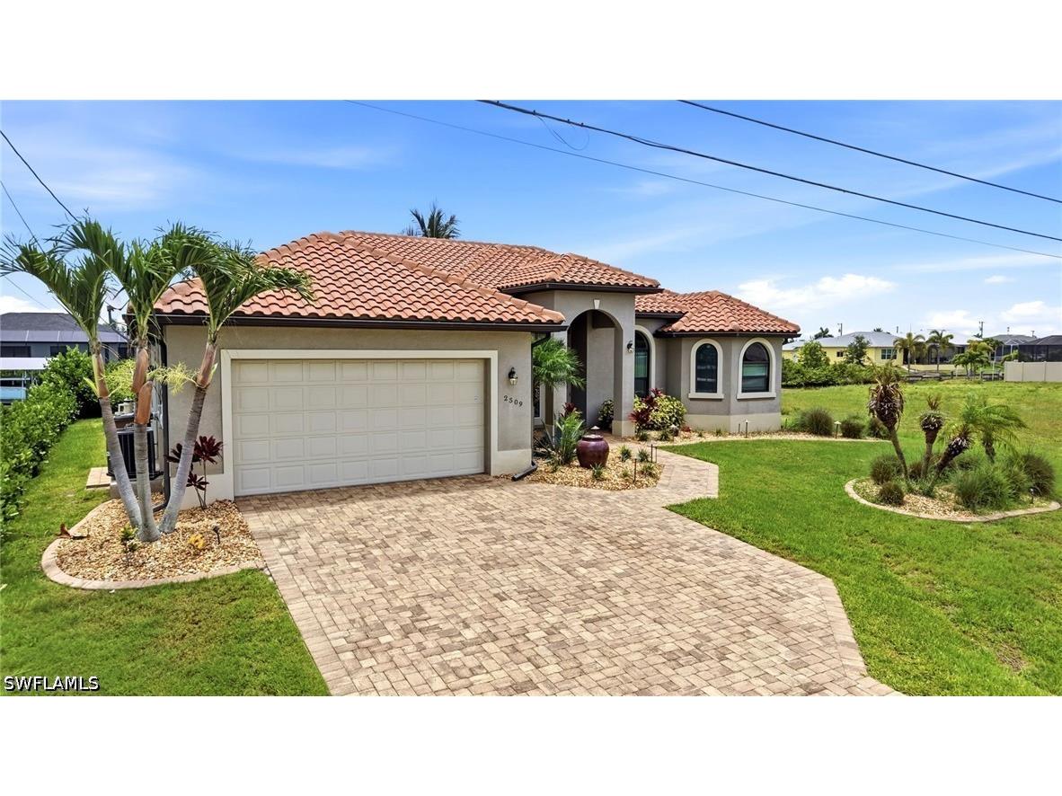 2509 Surfside Boulevard Cape Coral FL 33914 226021891 image3
