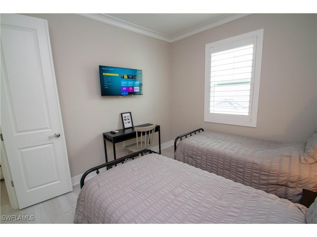 251 Indies Drive E #202 Naples FL 34114 225069239 image27