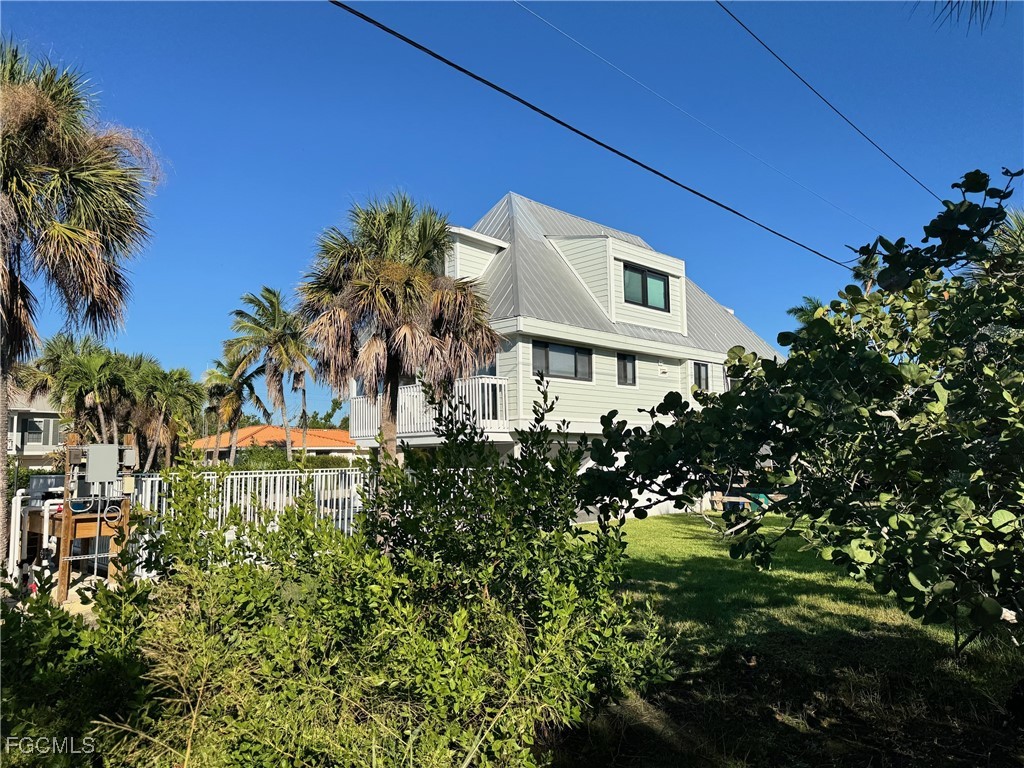 251 Southwinds Drive Sanibel FL 33957 2025015090 image17
