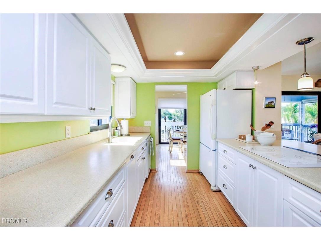 251 Southwinds Drive Sanibel FL 33957 2025015090 image27