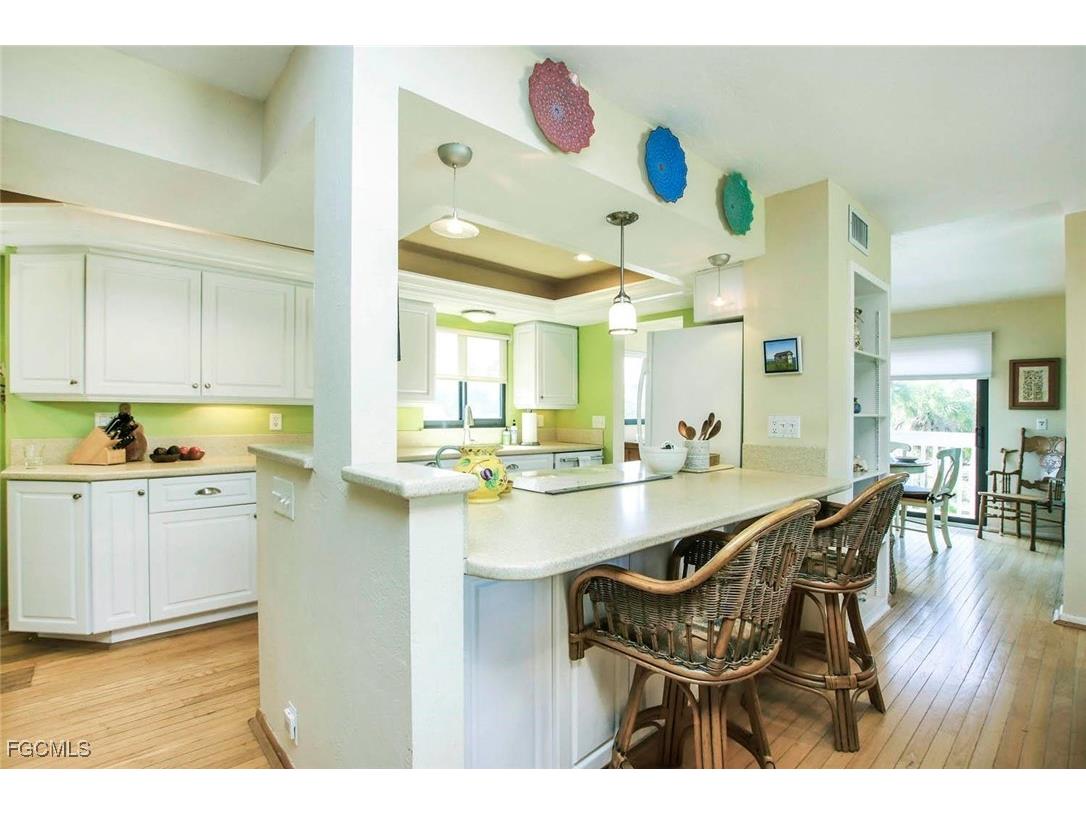 251 Southwinds Drive Sanibel FL 33957 2025015090 image28