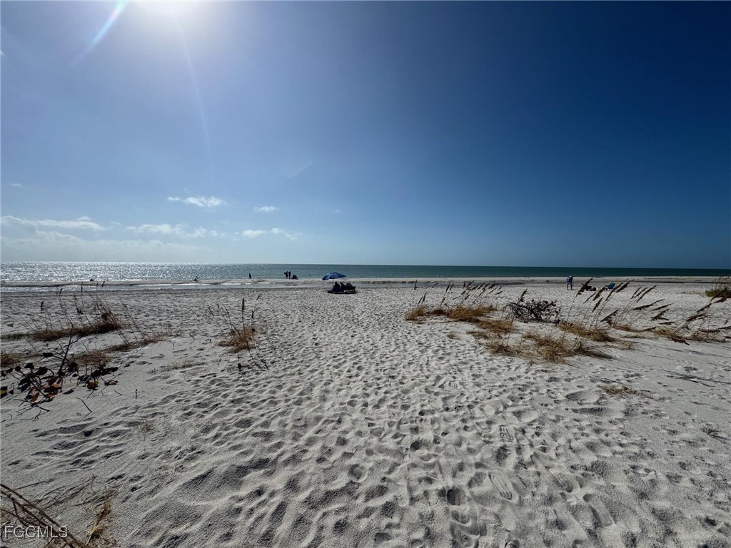 251 Southwinds Drive Sanibel FL 33957 2025015090 image46