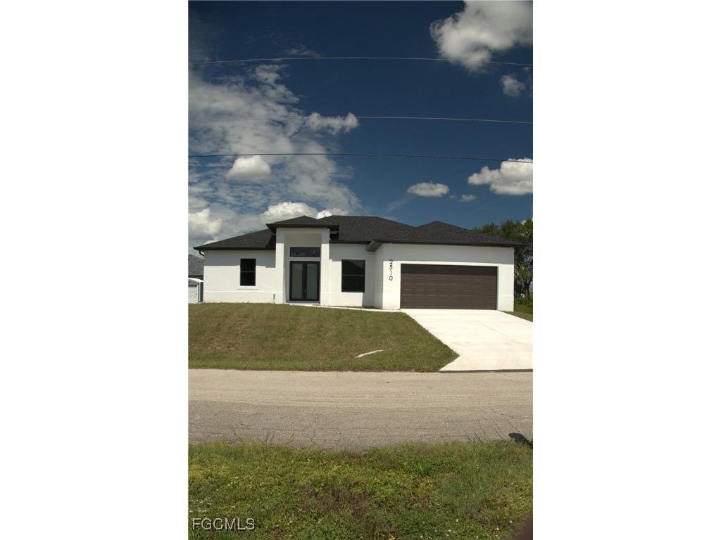 2510 20th Street SW Lehigh Acres FL 33976 2025013435 image1