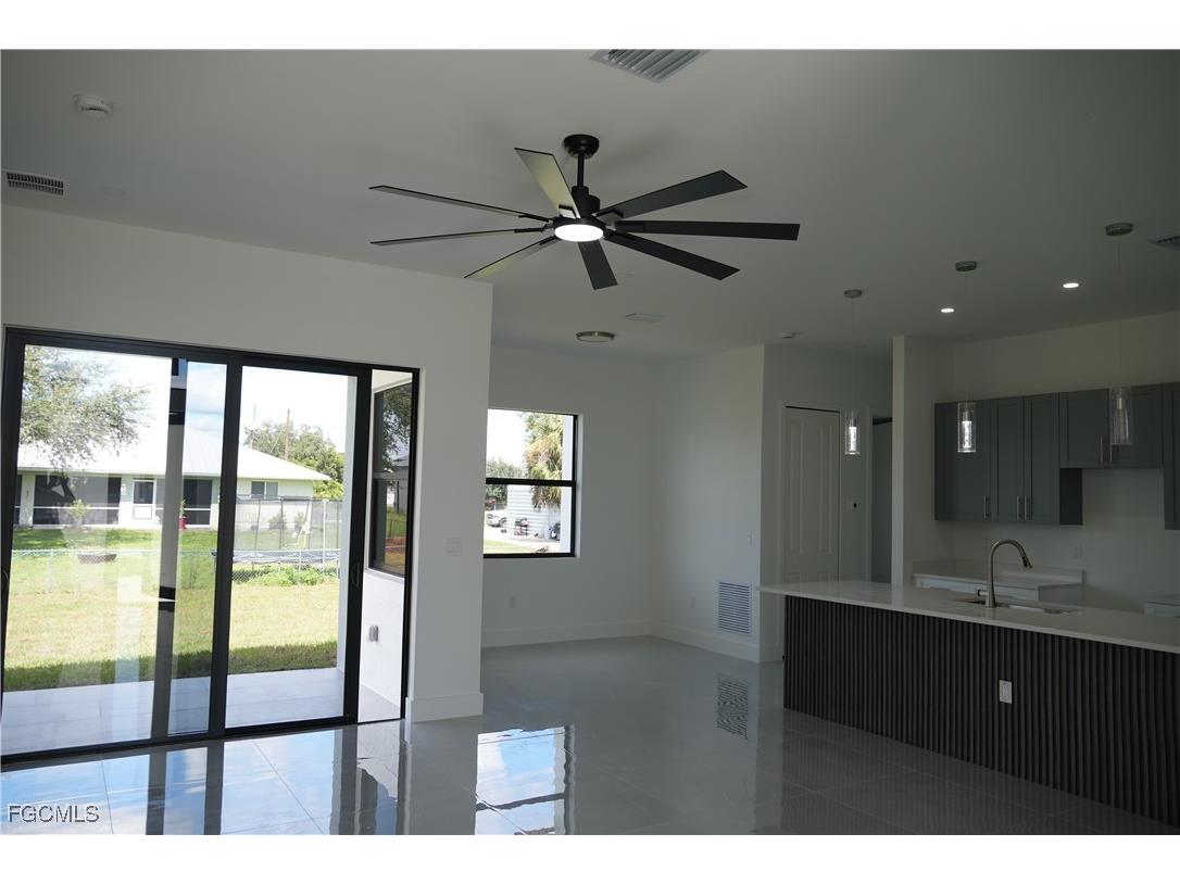 2510 20th Street SW Lehigh Acres FL 33976 2025013435 image2