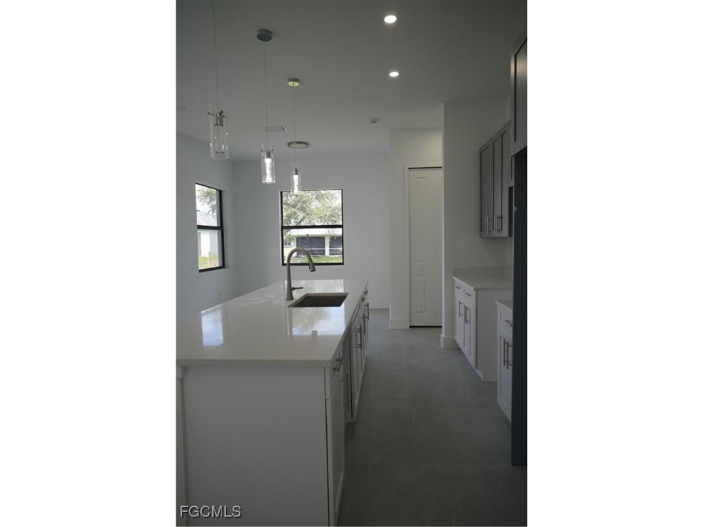 2510 20th Street SW Lehigh Acres FL 33976 2025013435 image5