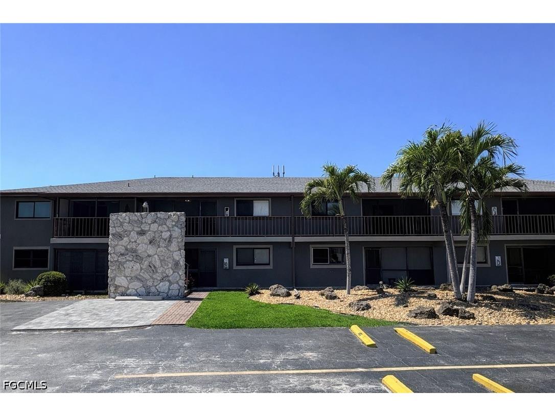 2510 SE 16th Place #203 Cape Coral FL 33904 2026015486 image1