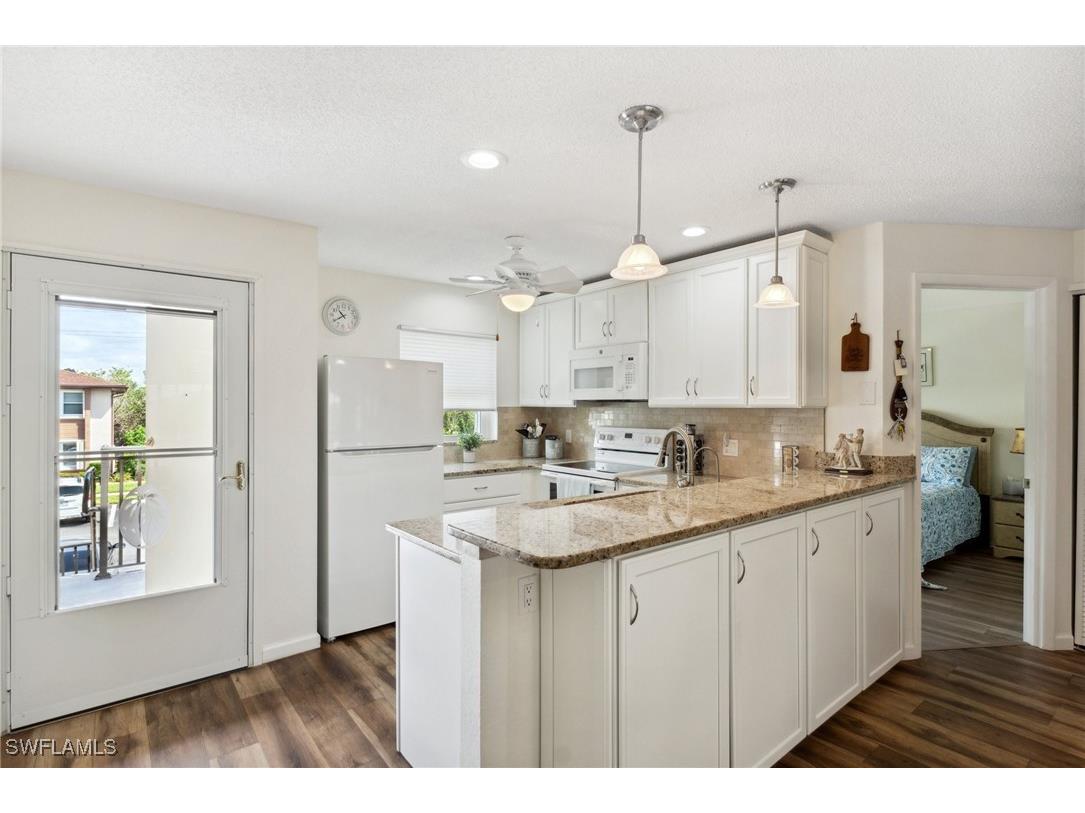 25100 Sandhill Boulevard #201 Punta Gorda FL 33983 225046764 image7