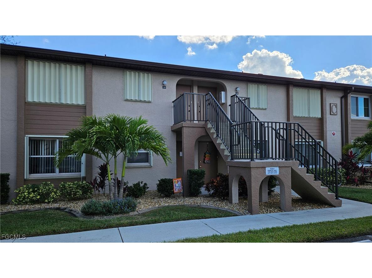 25100 Sandhill Boulevard #C-202 Punta Gorda FL 33983 2025016965 image1