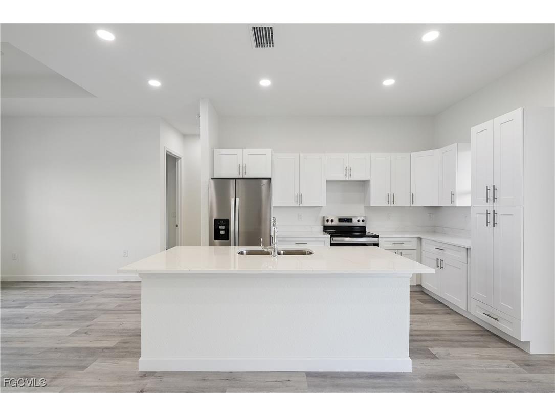 2511 12th Street SW Lehigh Acres FL 33976 2025004279 image10