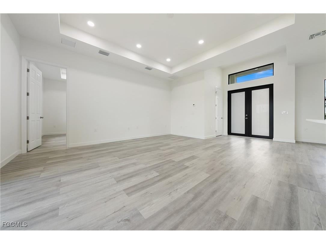 2511 12th Street SW Lehigh Acres FL 33976 2025004279 image5