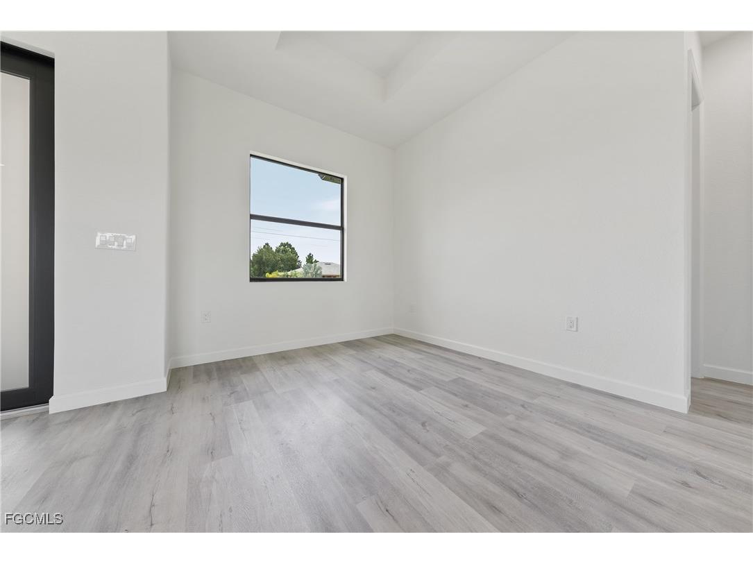 2511 12th Street SW Lehigh Acres FL 33976 2025004279 image6