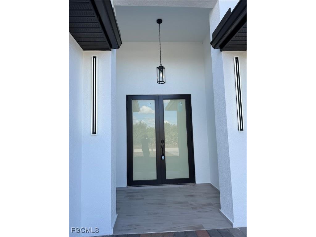 2511 30th Street SW Lehigh Acres FL 33976 2025026332 image4