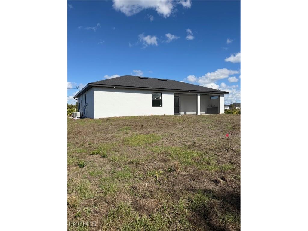 2511 30th Street SW Lehigh Acres FL 33976 2025026332 image5