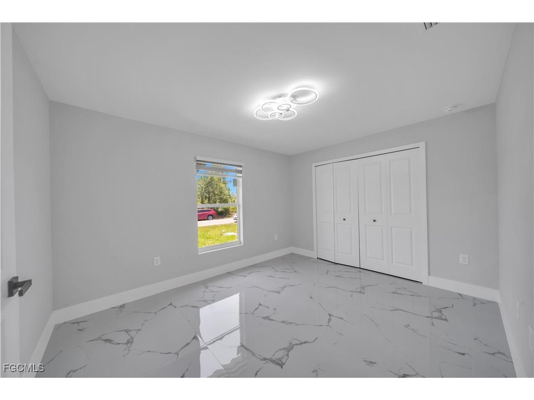 2511 45th Street W Lehigh Acres FL 33971 2025015411 image9
