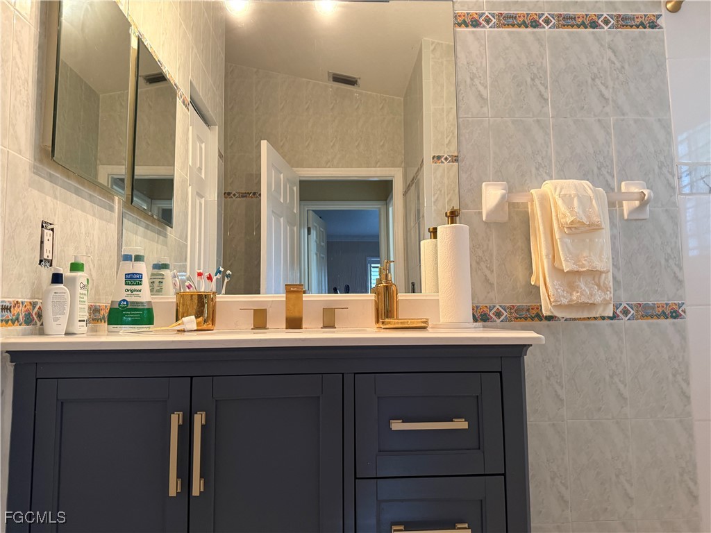 2511 8th Street W Lehigh Acres FL 33971 2025011518 image31