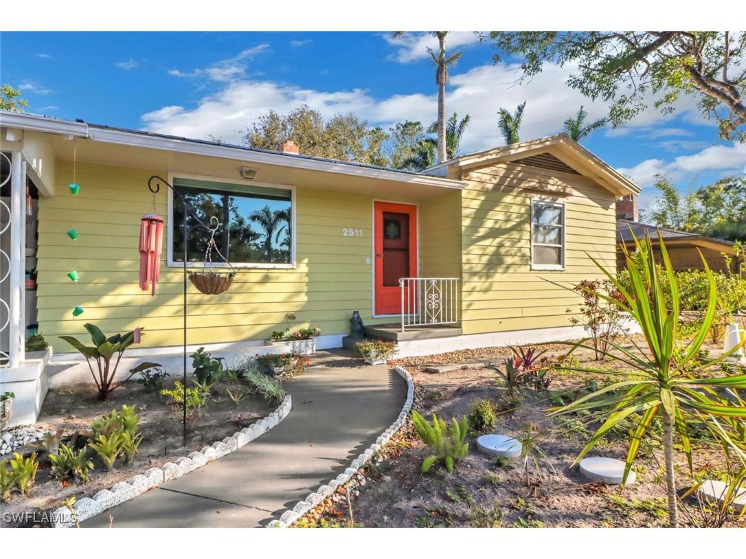 2511 Cortez Boulevard Fort Myers FL 33901 223017417 image1