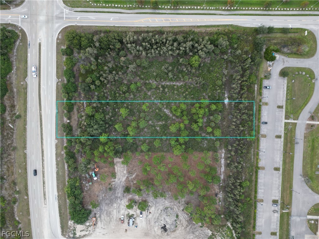 2511 Diplomat Parkway E Cape Coral FL 33909 2026009249 image3