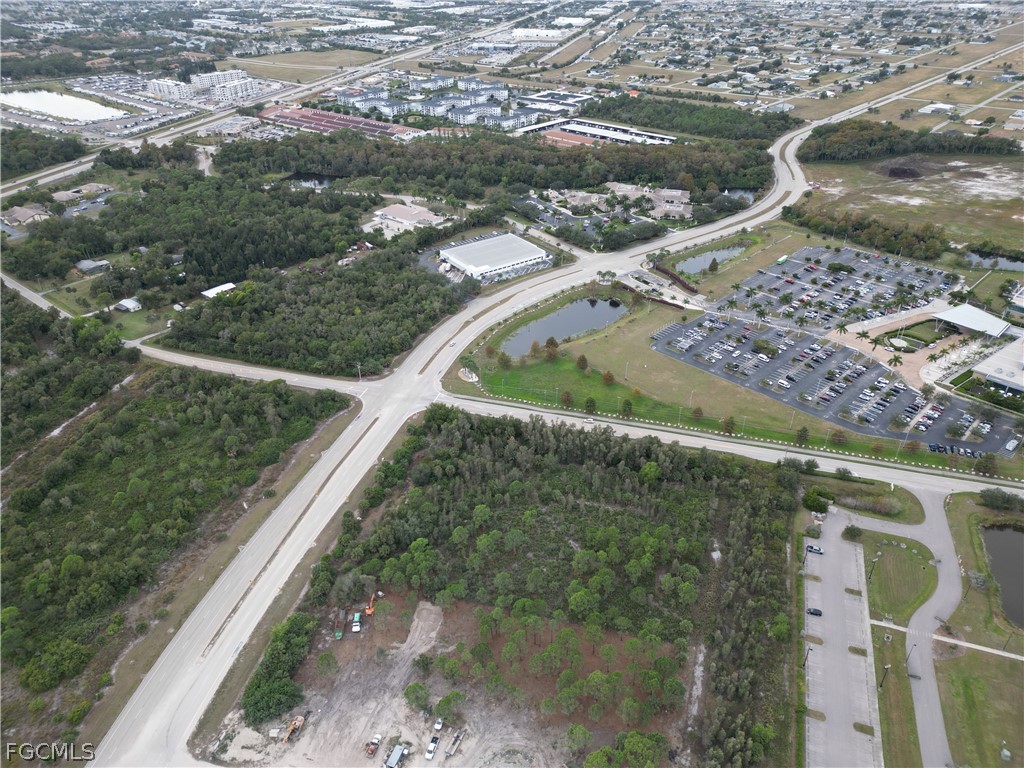 2511 Diplomat Parkway E Cape Coral FL 33909 2026009249 image4