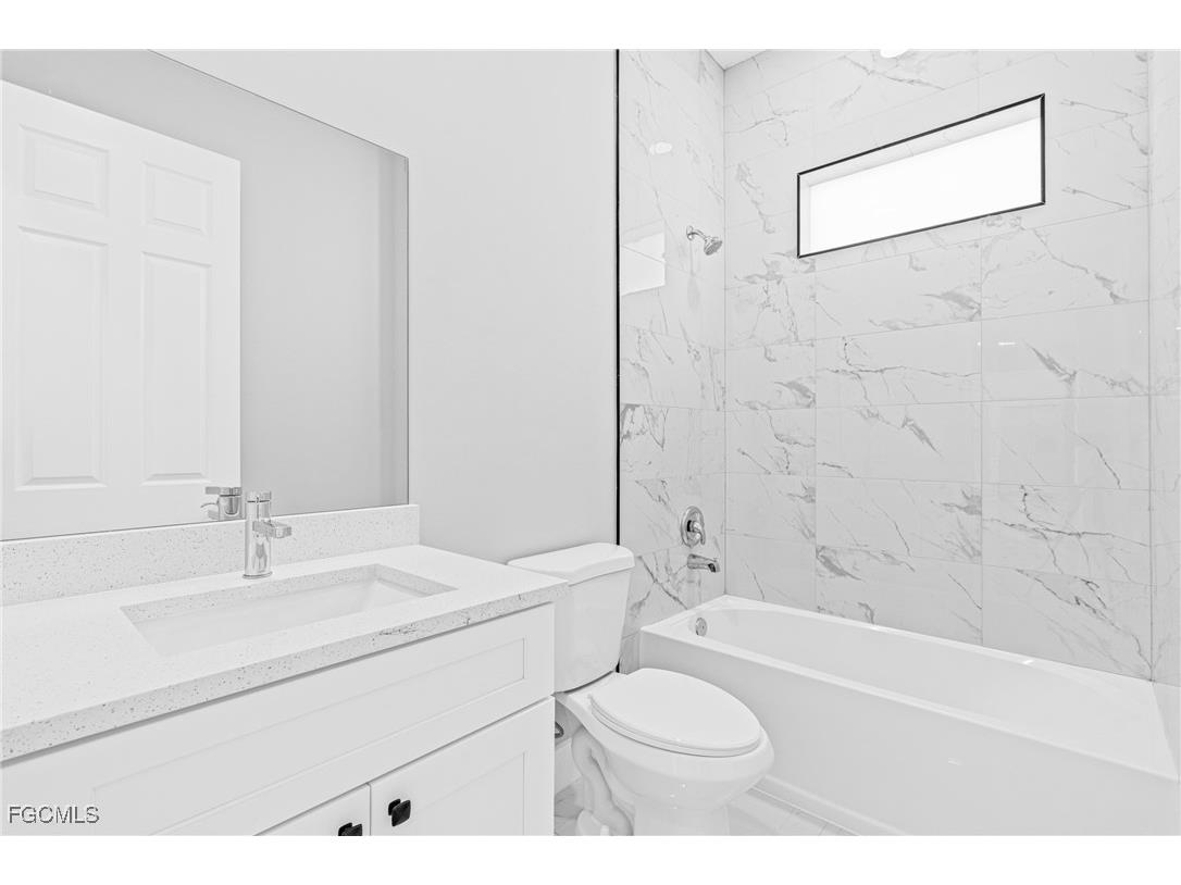 2511 NW 25th Street Cape Coral FL 33993 2025009249 image11