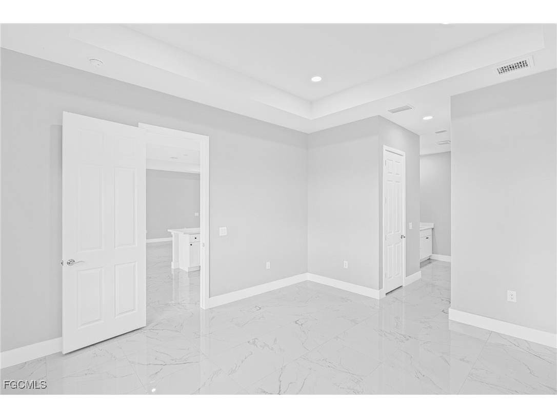 2511 NW 25th Street Cape Coral FL 33993 2025009249 image13