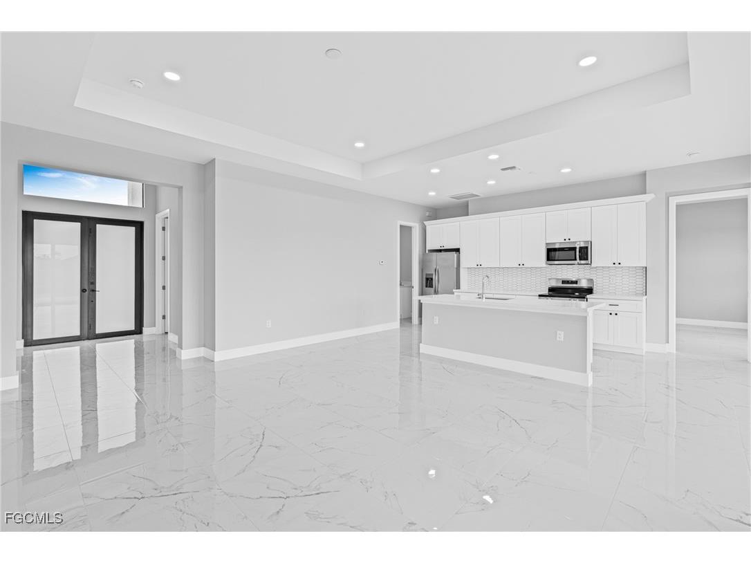 2511 NW 25th Street Cape Coral FL 33993 2025009249 image5