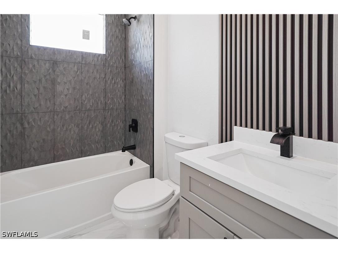 2511 NW 7th Street Cape Coral FL 33993 226017580 image12