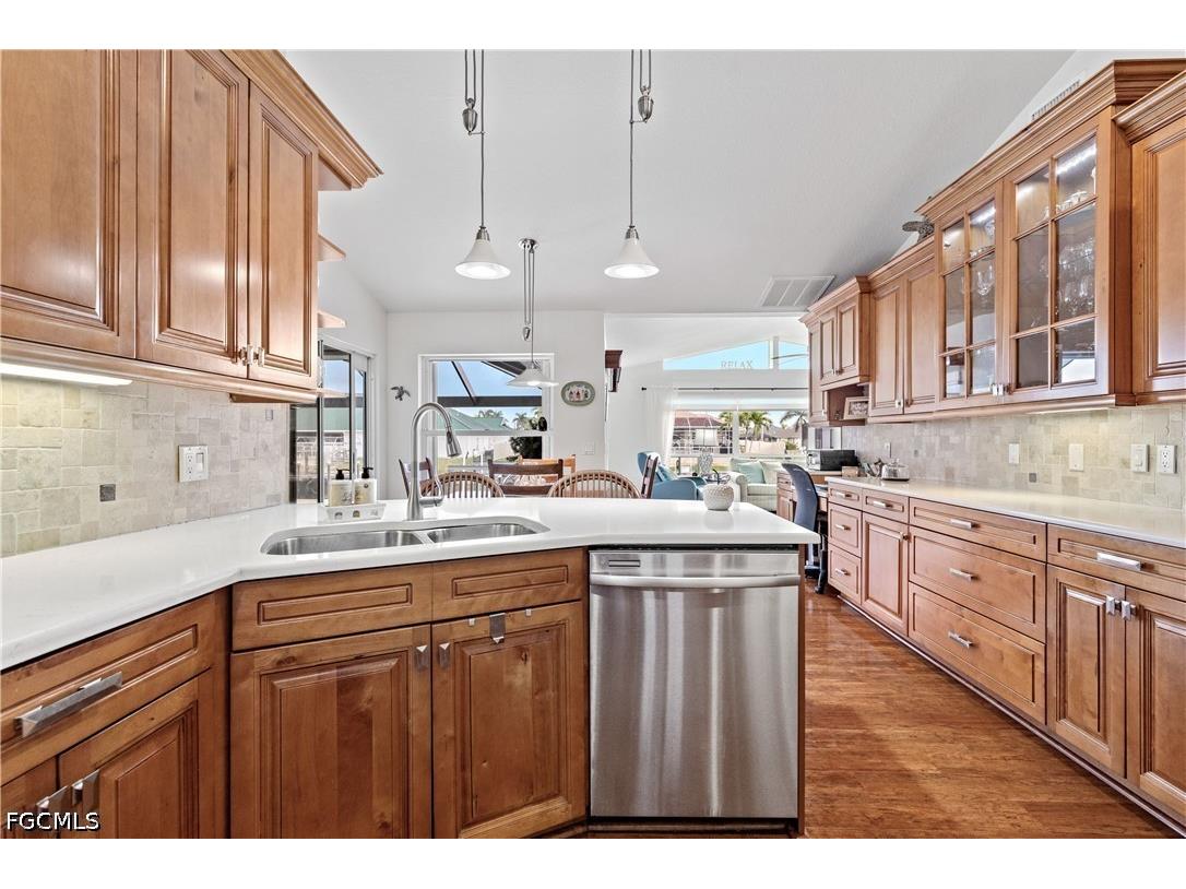 2511 SW 35th Lane Cape Coral FL 33914 2026020339 image22