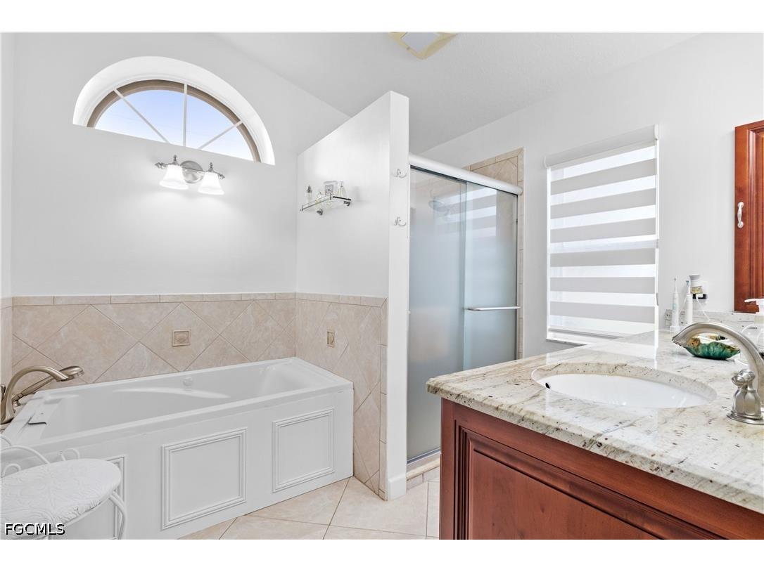 2511 SW 35th Lane Cape Coral FL 33914 2026020339 image29