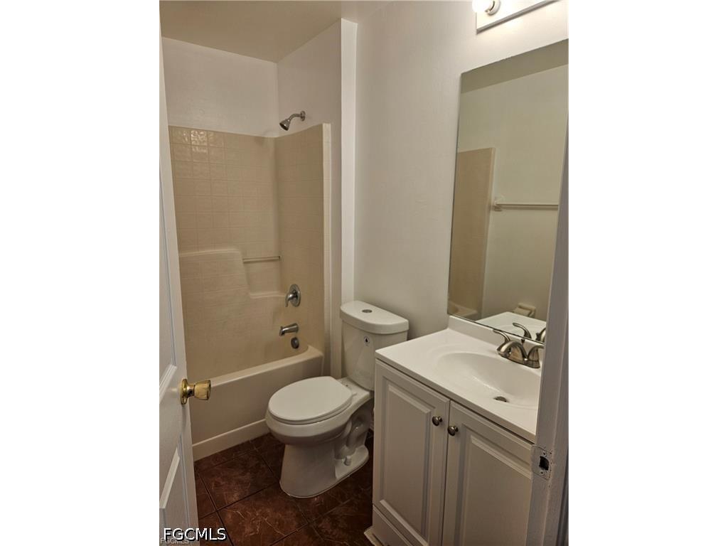 2511 Sunniland Boulevard Lehigh Acres FL 33971 2026026191 image11