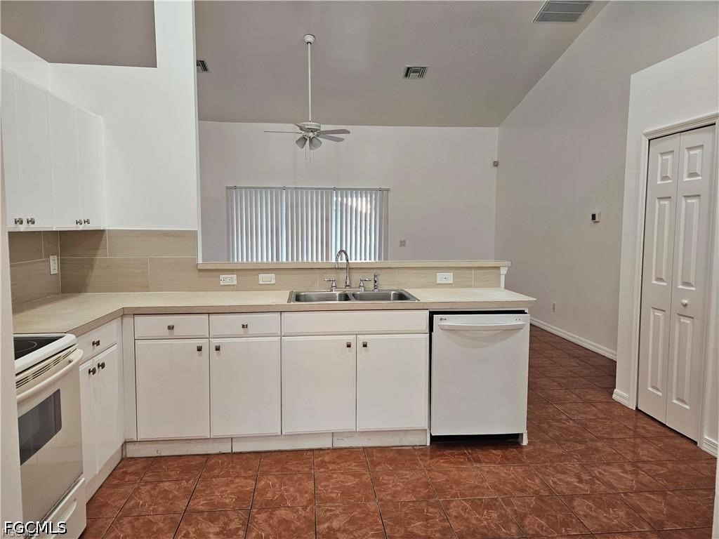 2511 Sunniland Boulevard Lehigh Acres FL 33971 2026026191 image4