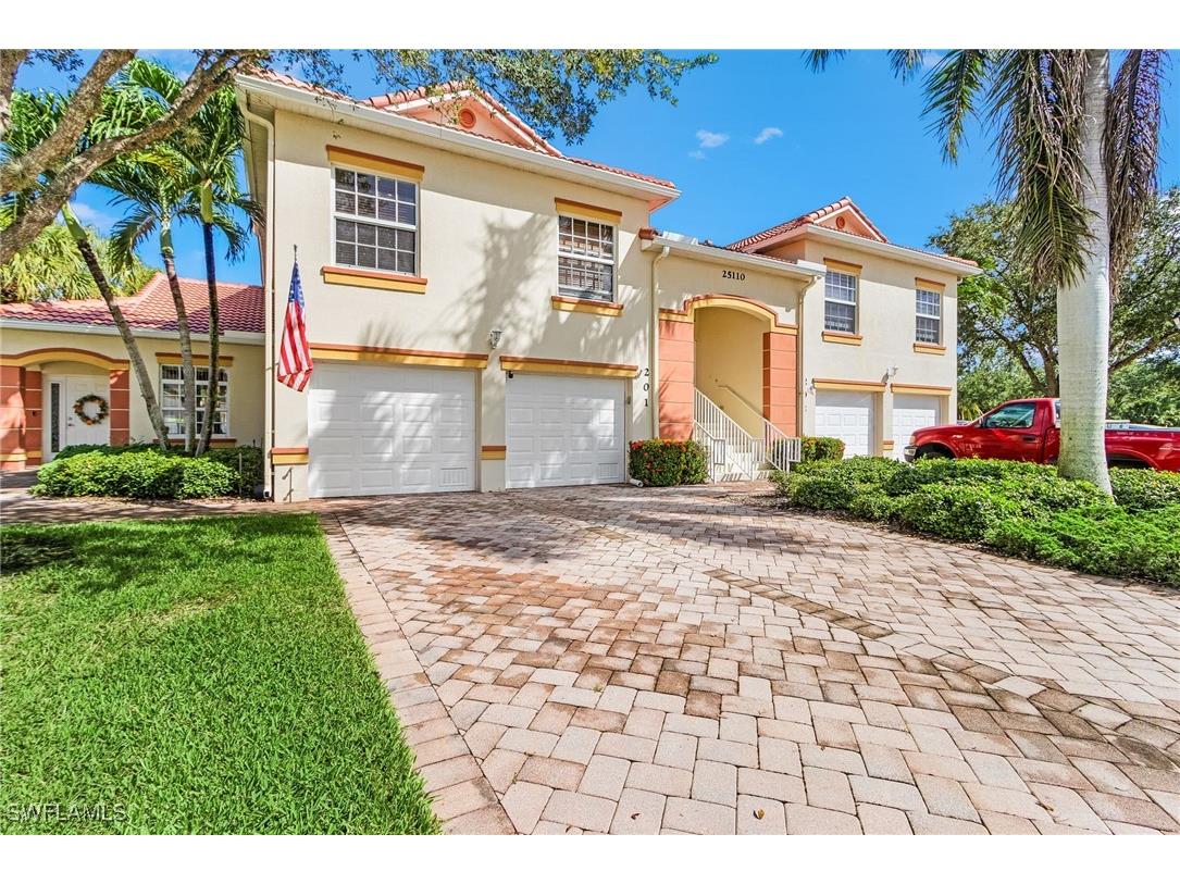 25110 Peacock Lane #201 Naples FL 34114 225067627 image1
