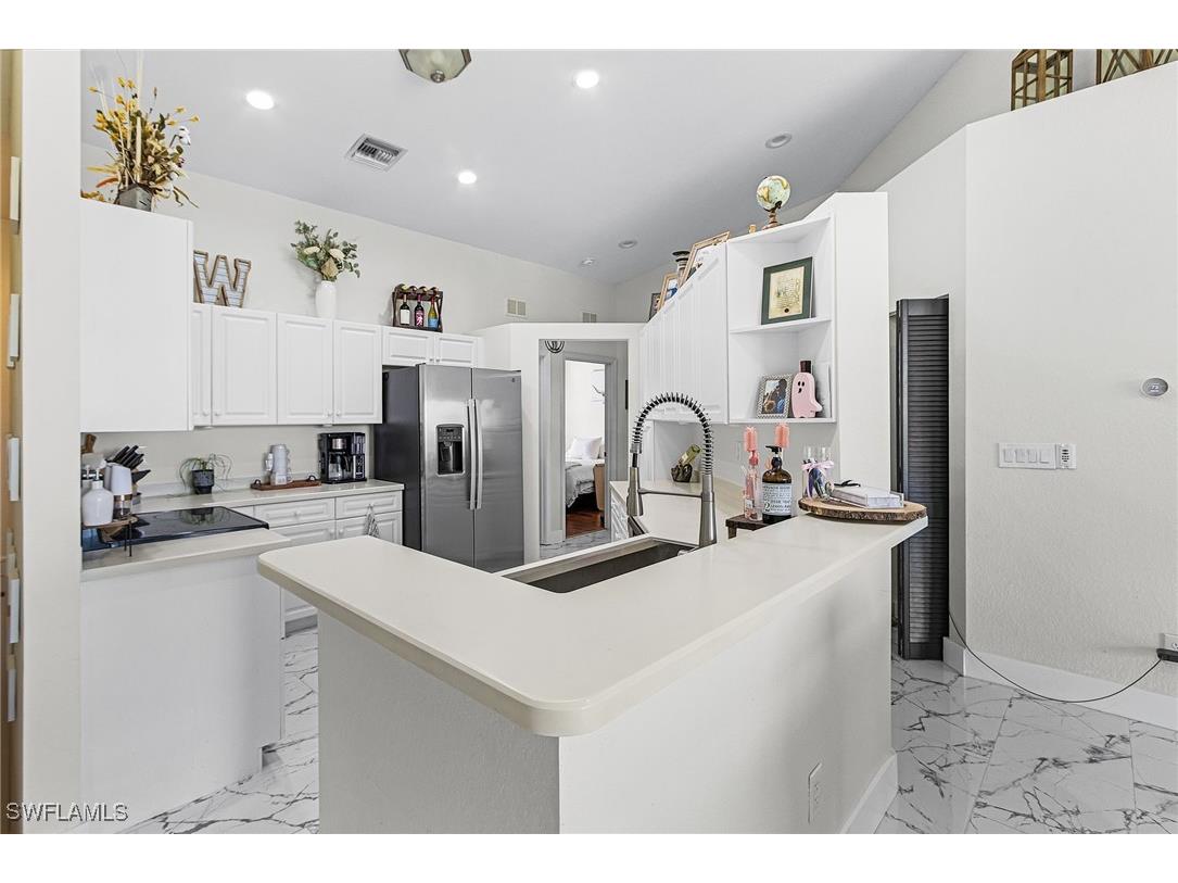 25110 Peacock Lane #201 Naples FL 34114 225067627 image6