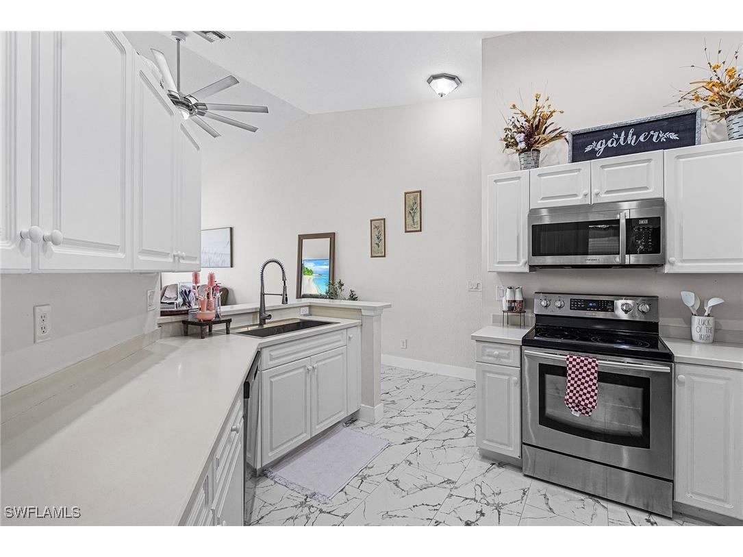 25110 Peacock Lane #201 Naples FL 34114 225067627 image7