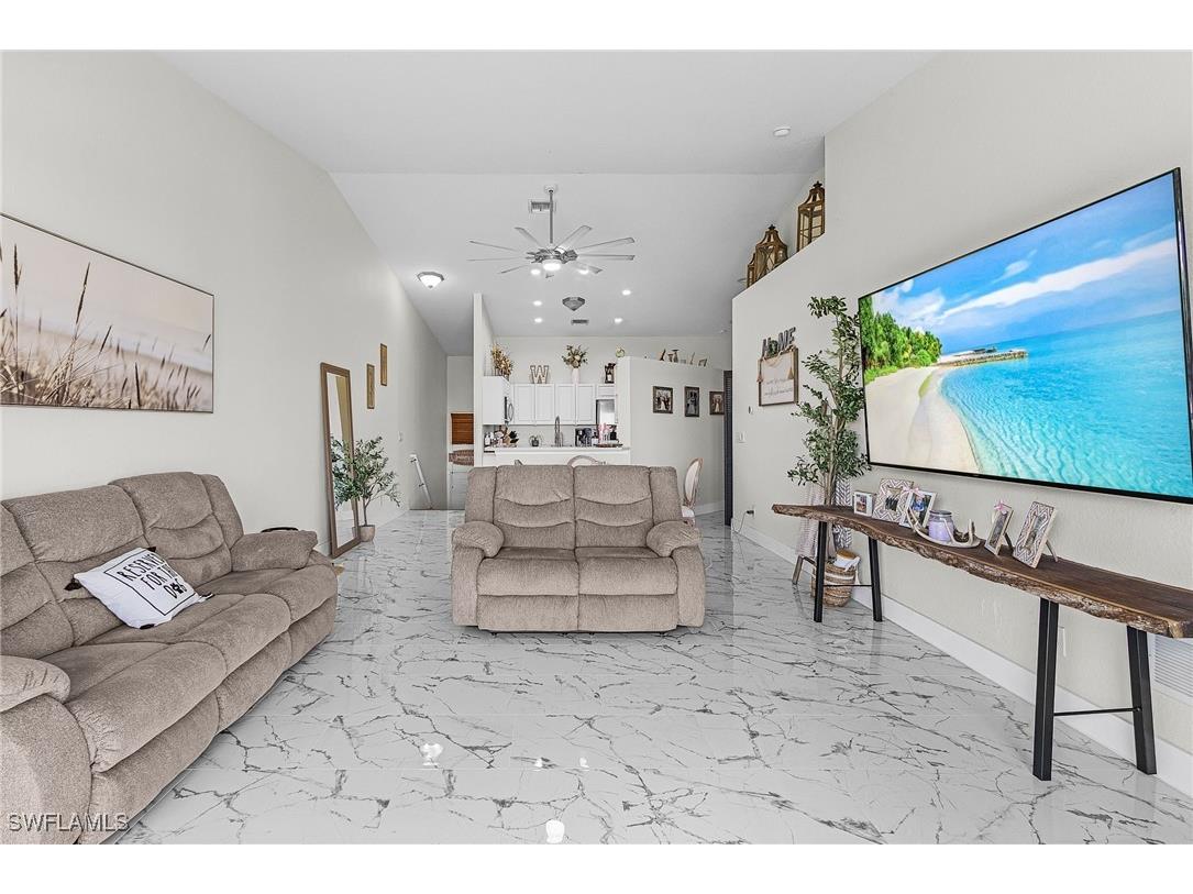 25110 Peacock Lane #201 Naples FL 34114 225067627 image8